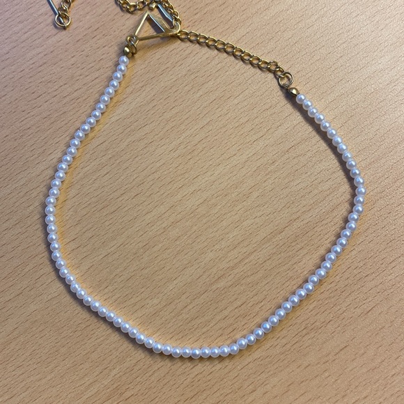 URGENT - Pearl Necklace, Gold and White - Picture 4 of 4